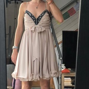 French Connection sz 8 nude/black formal dress